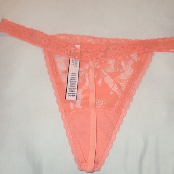 V String - Picture 2 of 2